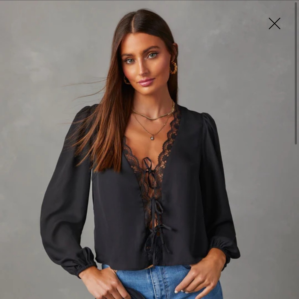 VICI COLLECTION Alonso Lace Trim Top Black XL NWT